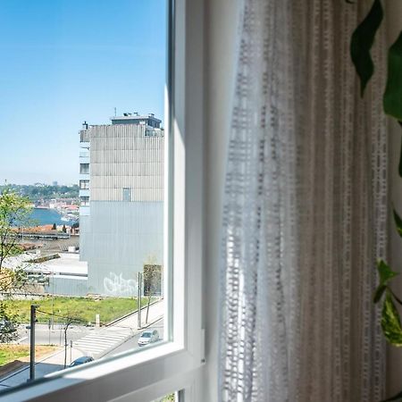 Avenida Apartment By Mp บีลาโนวาเดกายา ภายนอก รูปภาพ