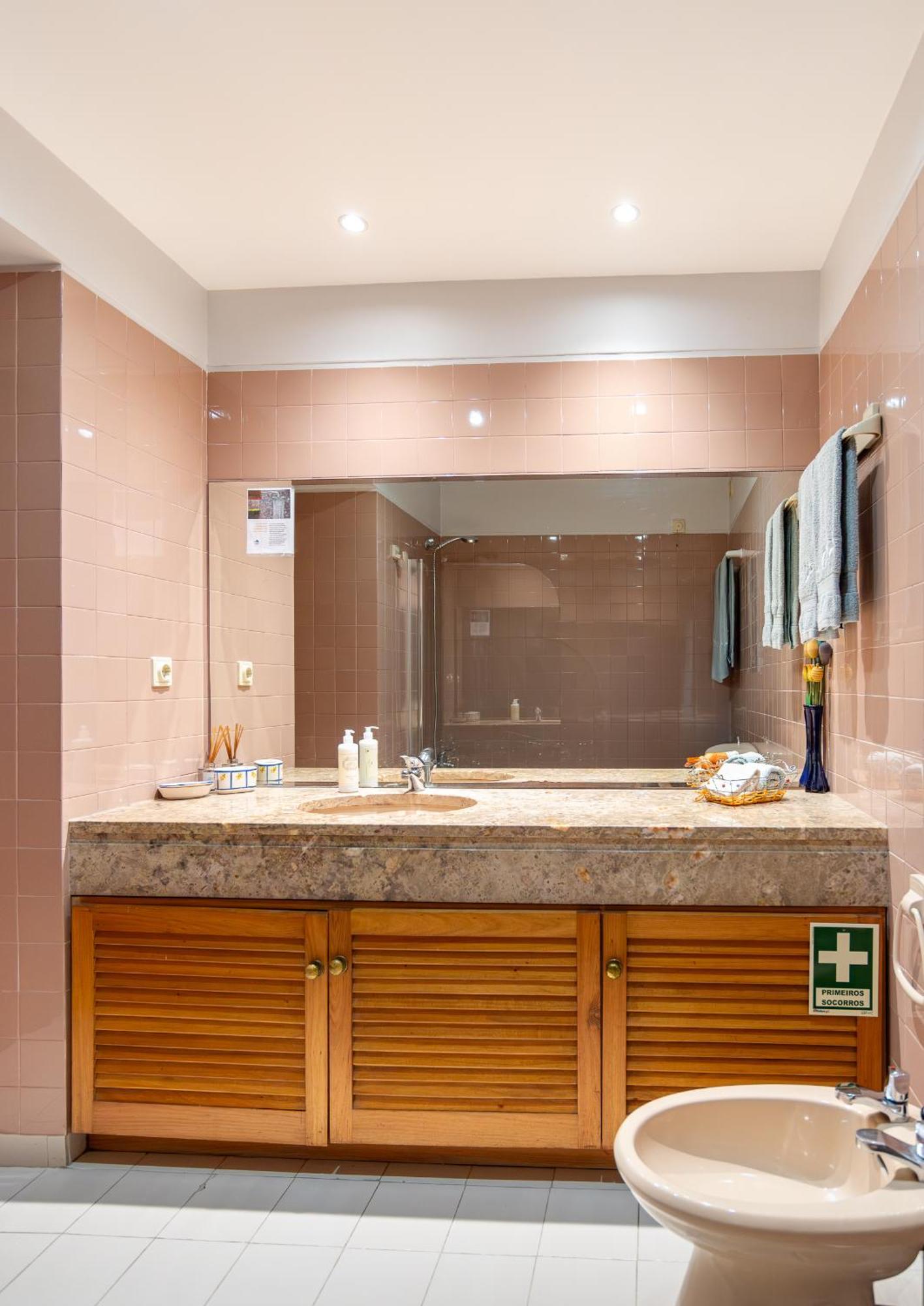 Avenida Apartment By Mp บีลาโนวาเดกายา ภายนอก รูปภาพ