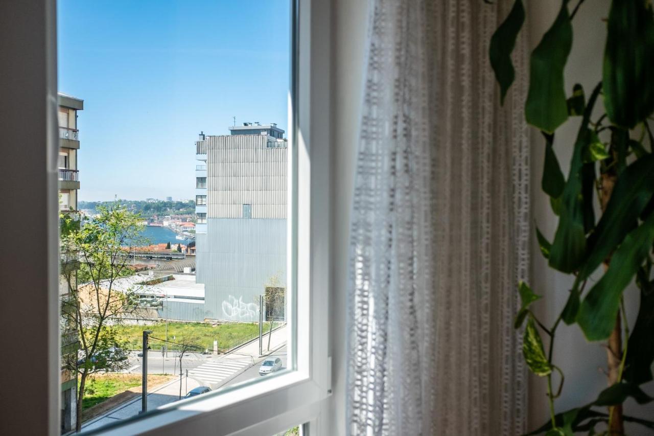 Avenida Apartment By Mp บีลาโนวาเดกายา ภายนอก รูปภาพ